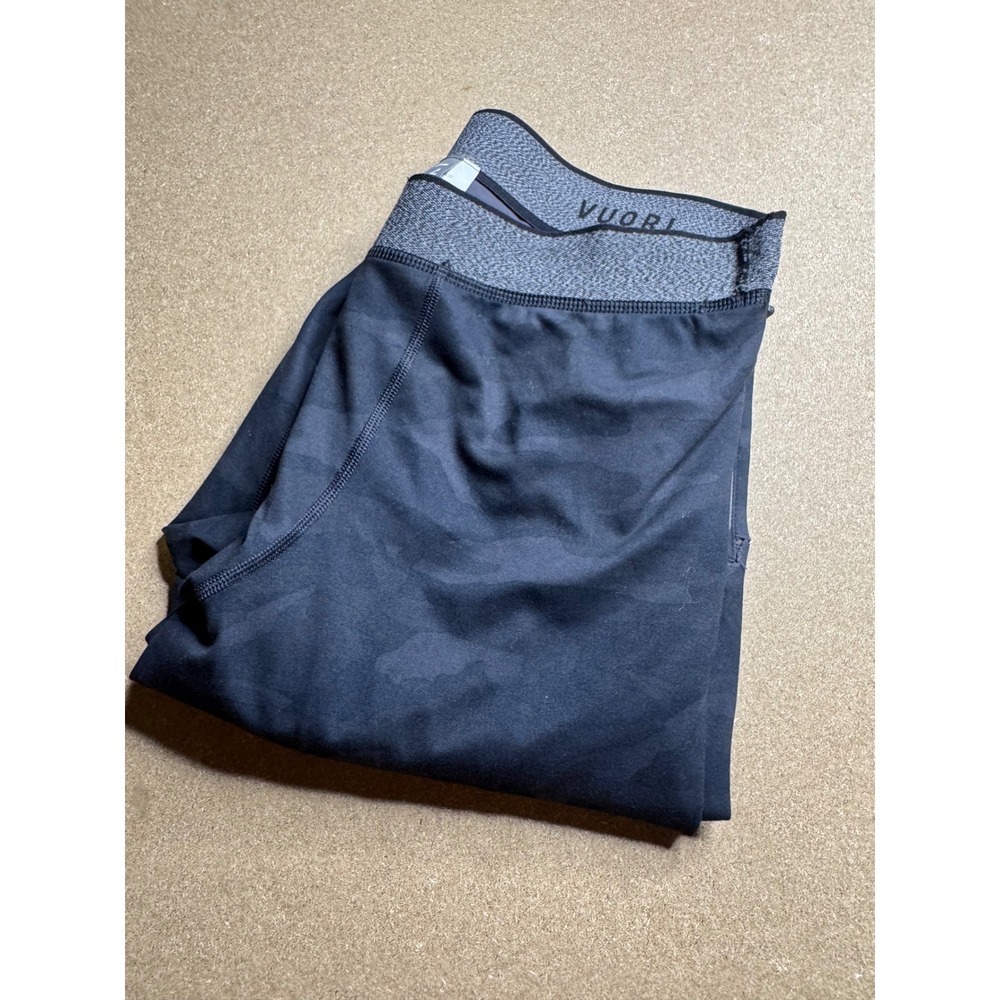 Vuori V432 Mens Black Camo Performance Running Leggings Tights Large